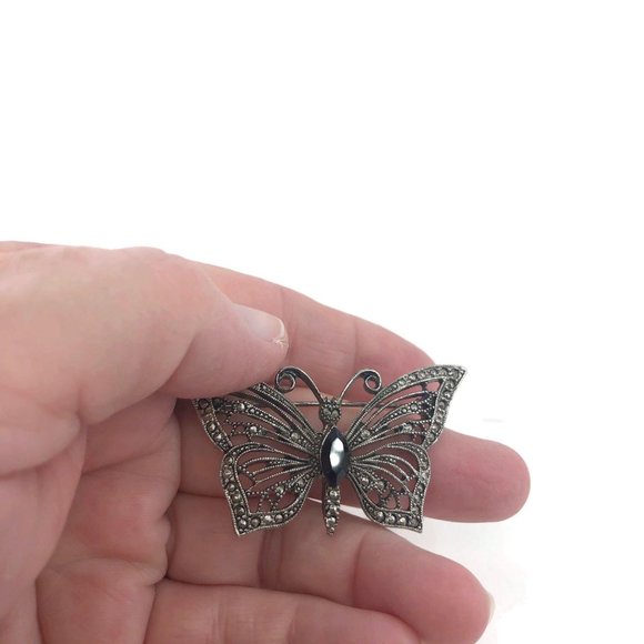 Vintage Butterfly Brooch Silver Tone with Black - Picture 10 of 10
